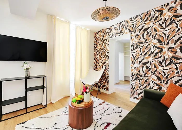 Mb-145-temple-3bg Hotel *